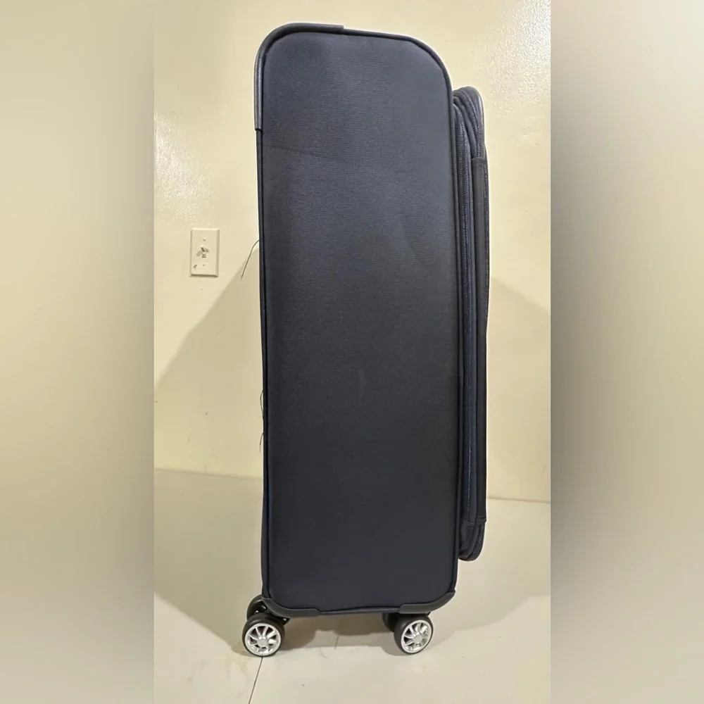 Skyway JCPenney Navy Blue Rolling Briefcase